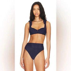 Beach Riot Blair Bikini Top in Navy Small B1483